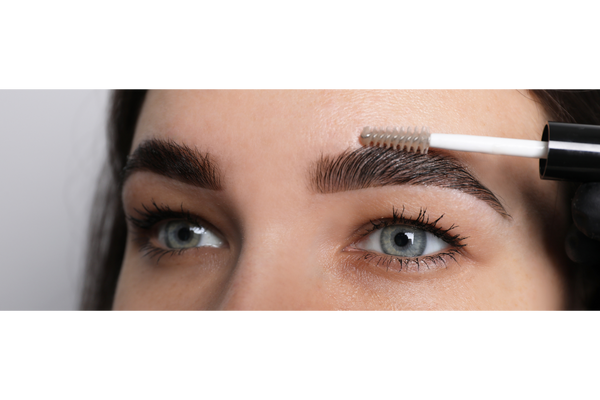 How To Use An Eyebrow Gel Like A Pro - Naturalush