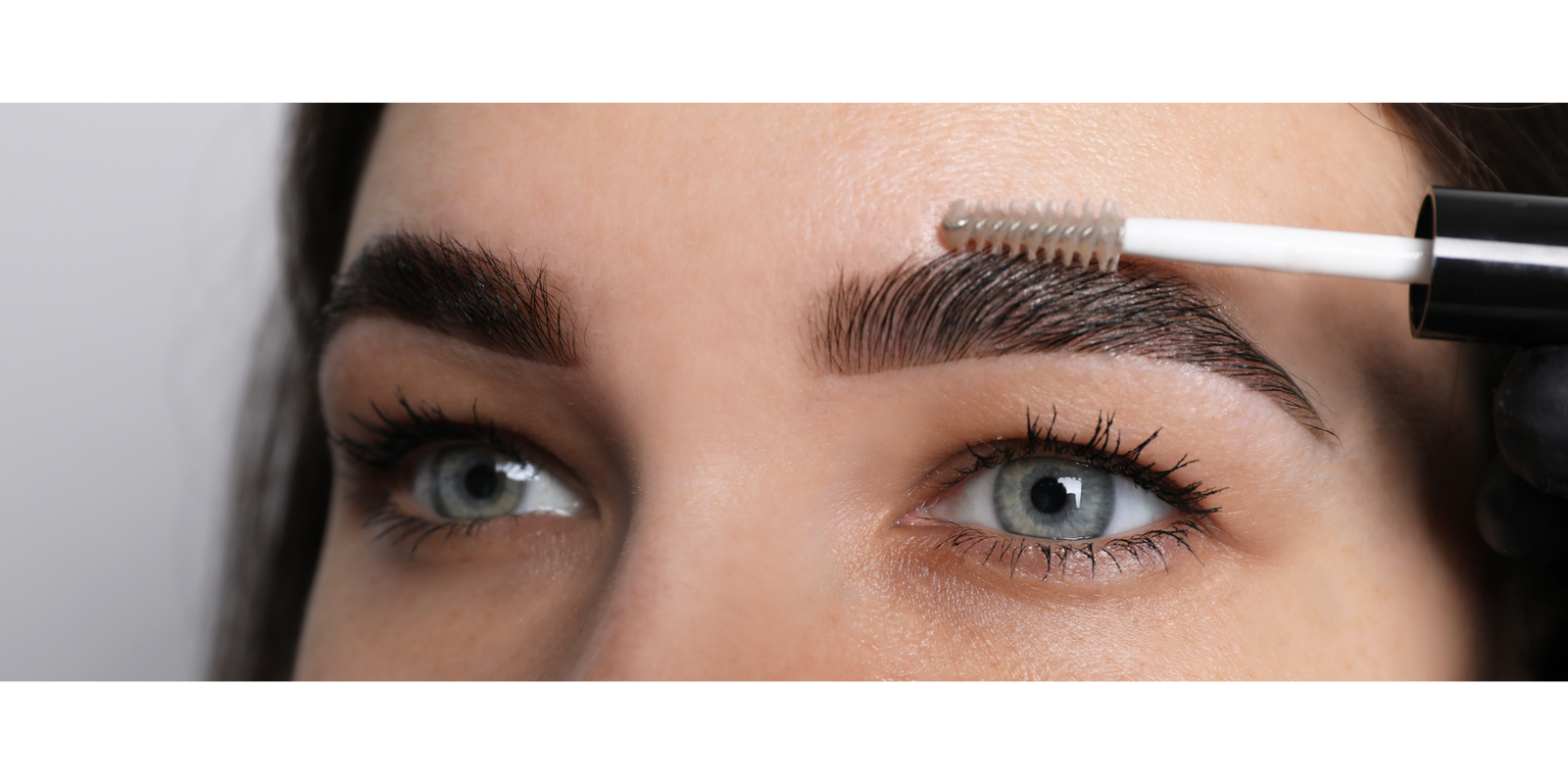 How To Use An Eyebrow Gel Like A Pro - Naturalush