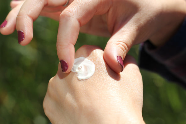 Hand in Hand: Nourishing Your Skin with Natural Hand Cream