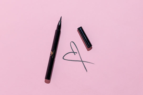 Brow Basics: How to Use a Brow Pencil Effectively