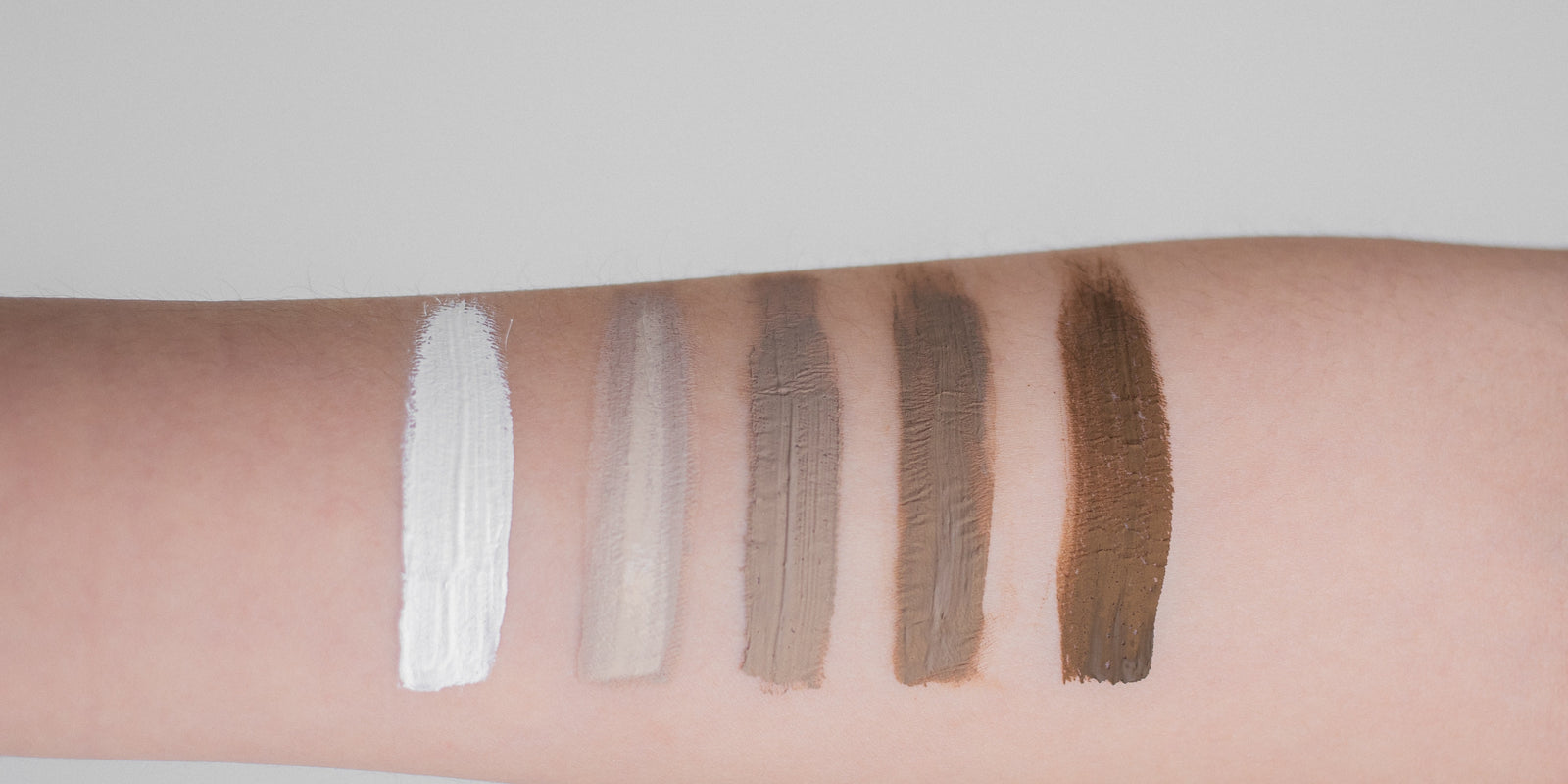 Say Goodbye to Makeup Mishaps: Tips for Choosing the Right Foundation Shade